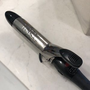 1 1/2” Ion Curling Iron